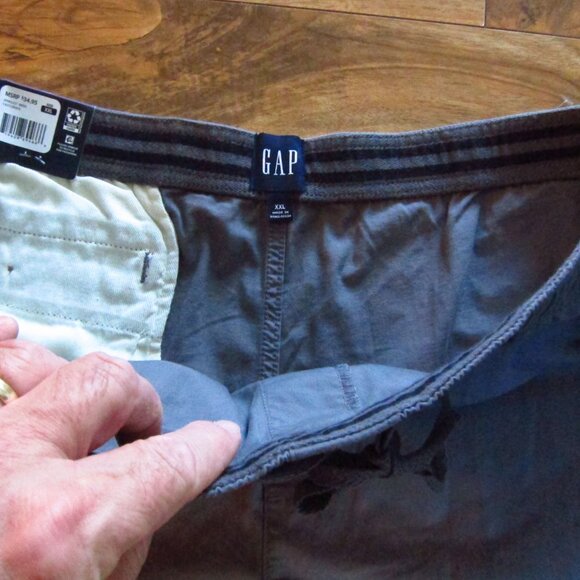 NWT- MENS GAP Gray Pull On Shorts size XXL - Picture 8 of 10